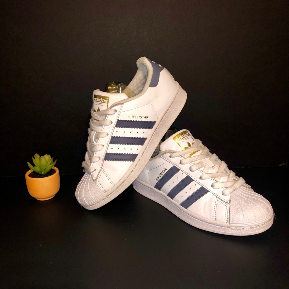 Kids all star adidas sneakers
